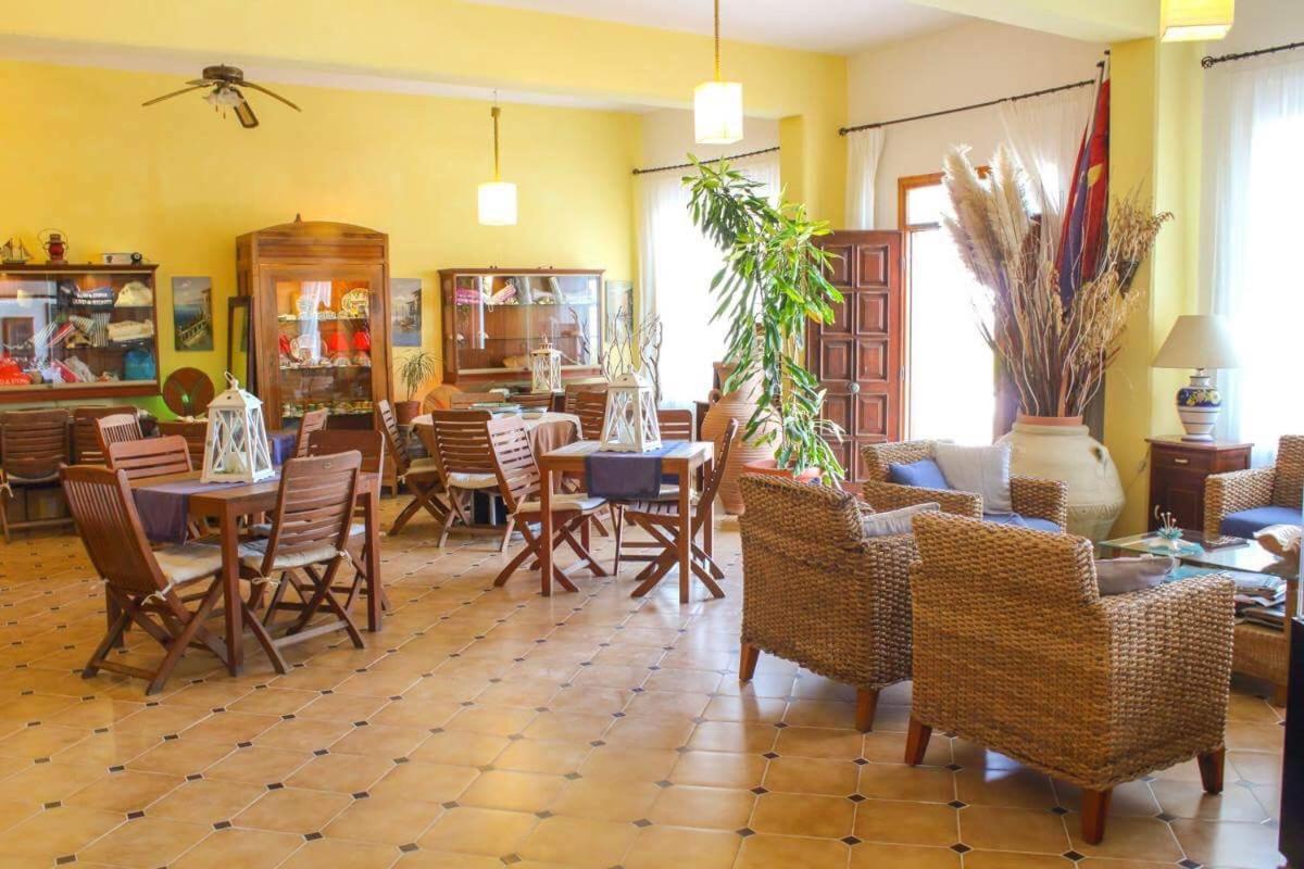 Hotel Ortensia Πόντσα Εξωτερικό φωτογραφία