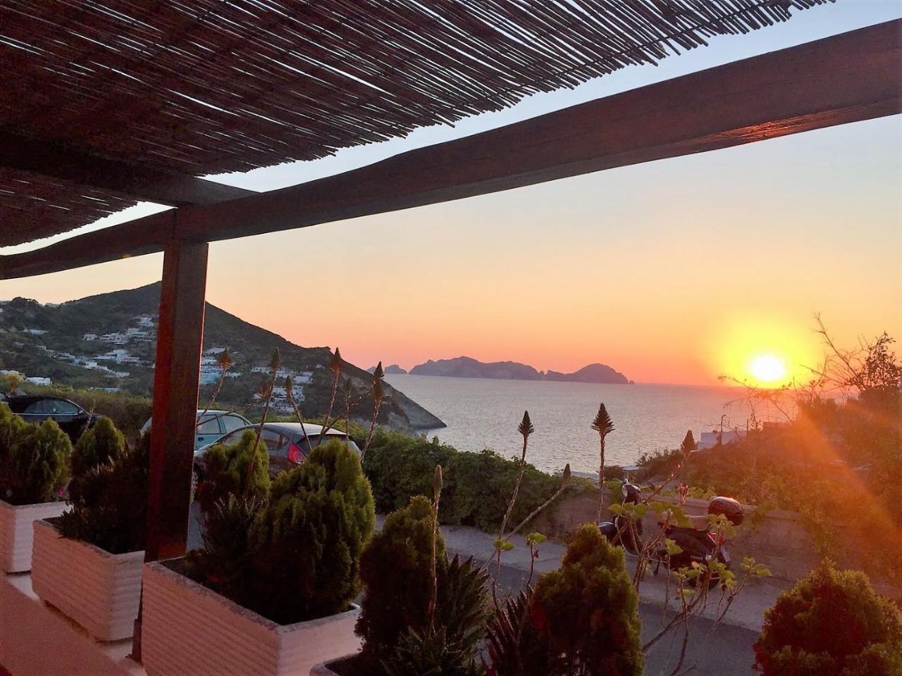 Hotel Ortensia Πόντσα Εξωτερικό φωτογραφία