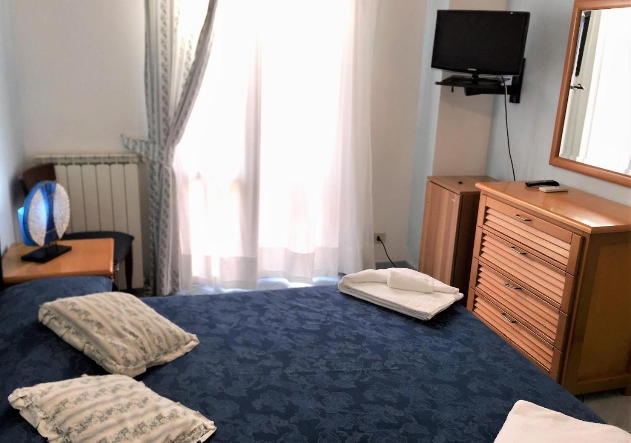 Hotel Ortensia Πόντσα Δωμάτιο φωτογραφία